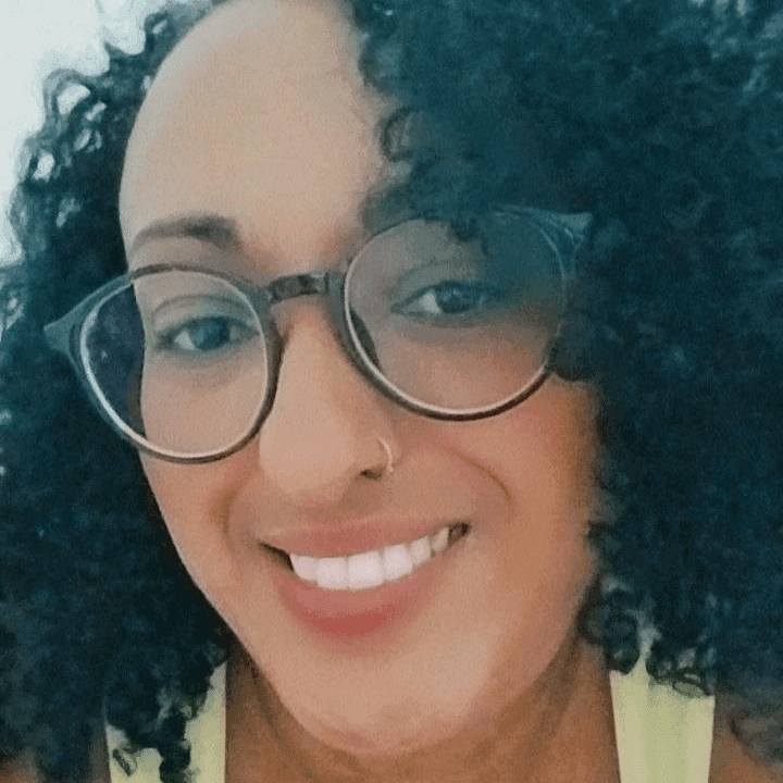 Elaine De Souza Assis Teixeira